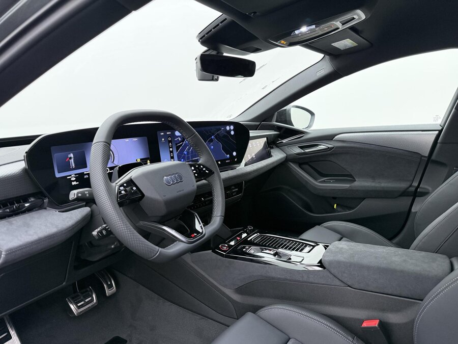 Audi A6 Avant e-tron S edition 83 kWh 210 kW / 286 PK