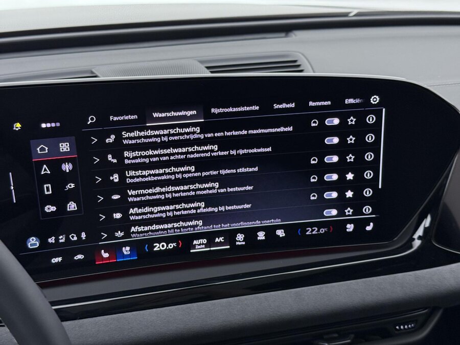 Audi A6 Limousine S edition Competition 2.0 e-hybrid 270 kW / 367 PK