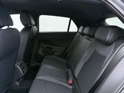 Volkswagen T-Roc R-Line First Edition 1.5 eTSI 110 kW / 150 PK