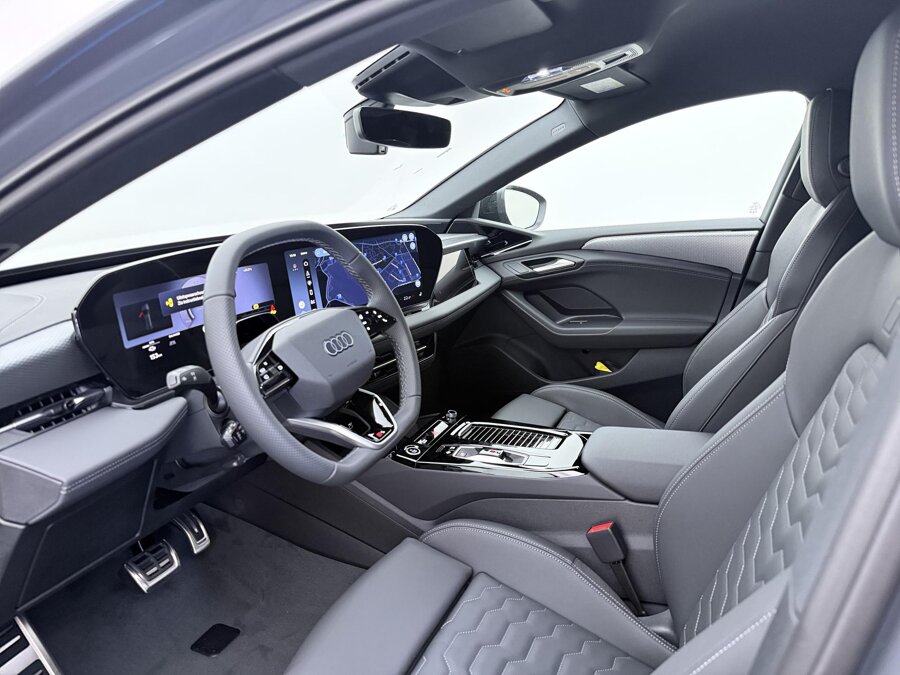 Audi A6 Avant e-tron S edition 100 kWh 270 kW / 367 PK