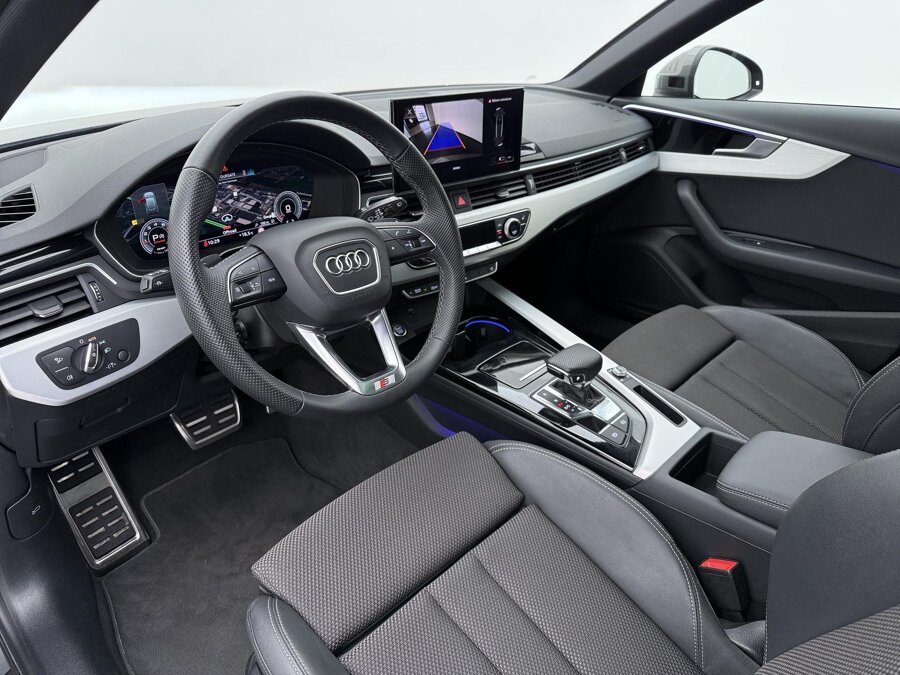 Audi A4 Avant 35 TFSI S-Line