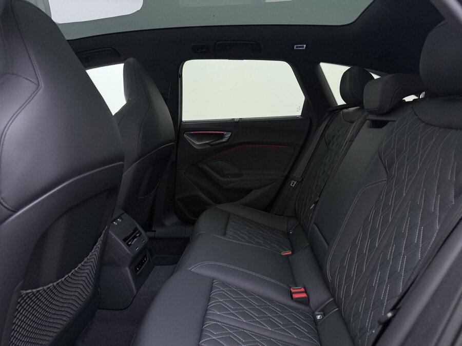 Audi A5 Avant 367PK e-hybrid Quattro Competition