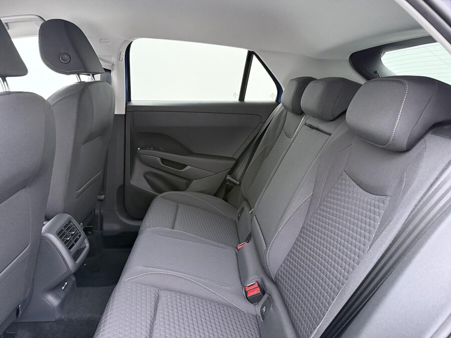 Volkswagen T-Roc Life First Edition 1.5 eTSI 85 kW / 116 PK