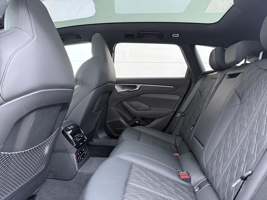 Audi A6 Avant 2.0 e-hybrid Quattro
