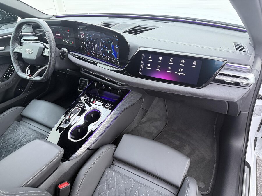 Audi A6 Avant 2.0 e-hybrid 367 PK Quattro S-Line