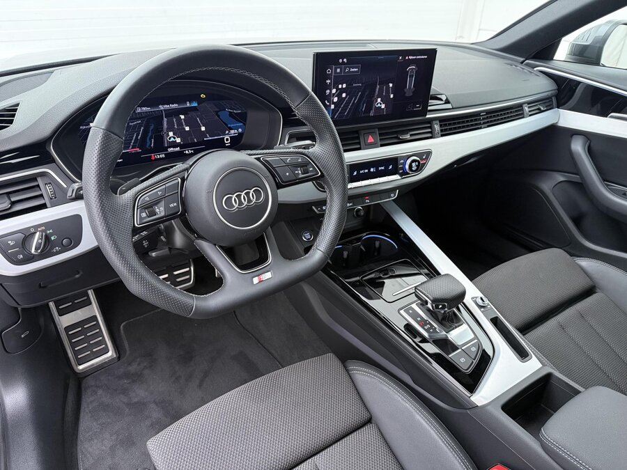 Audi A4 Avant 35 TFSI S-line