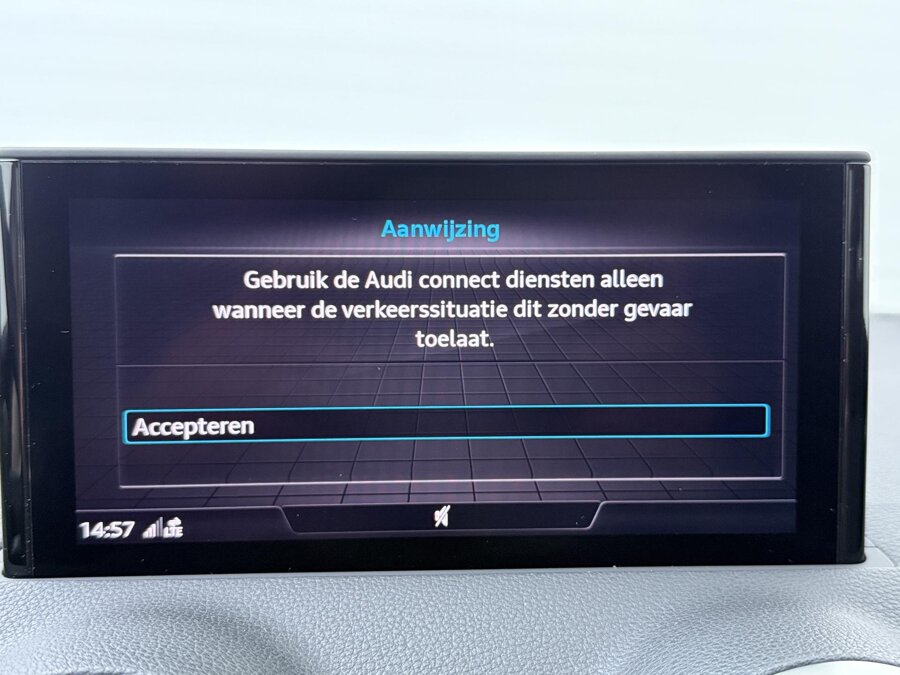 Audi Q2 35 TFSI S-line