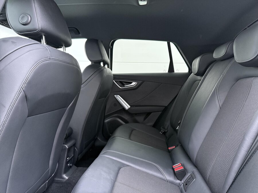 Audi Q2 35 TFSI S-line
