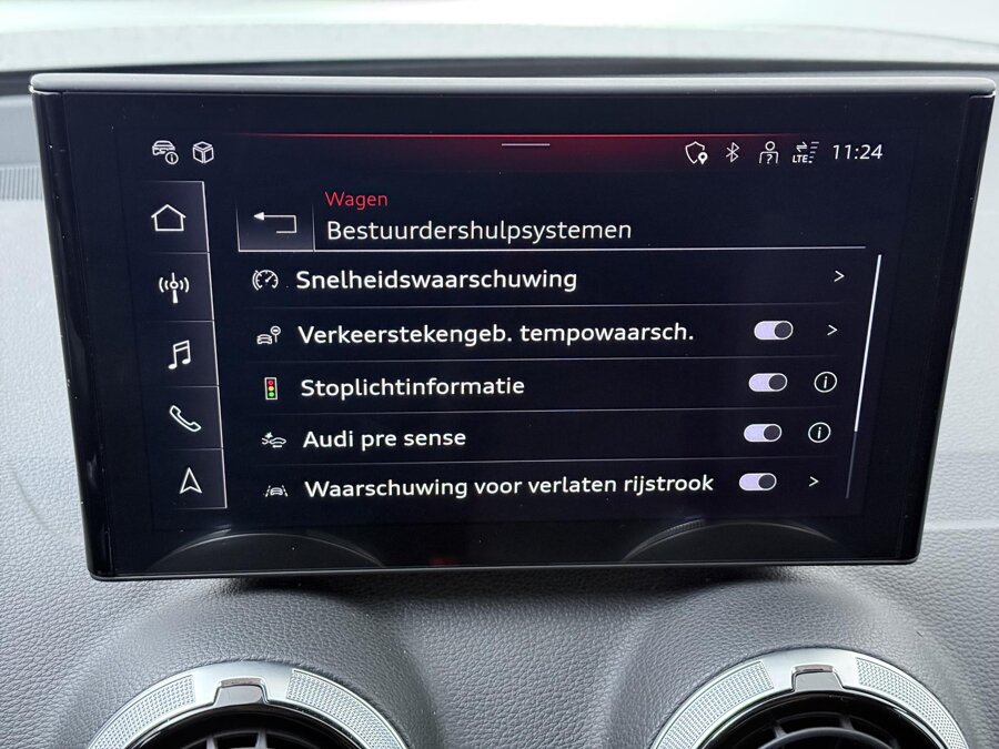 Audi Q2 35 TFSI S-line