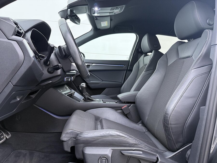 Audi Q3 Sportback 45 TFSIe S-line