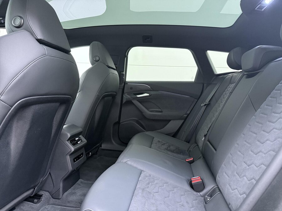 Audi A6 Avant e-tron S-line 100 kWh