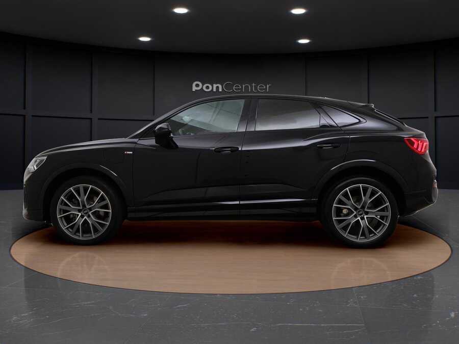 Audi Q3 Sportback 45 TFSIe S-line