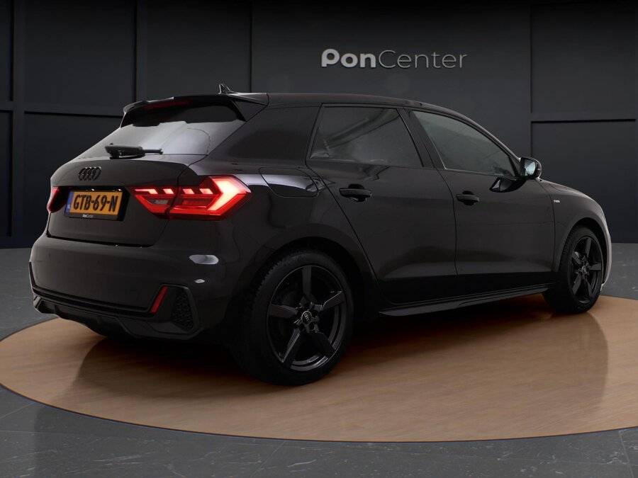 Audi A1 Sportback 25 TFSI S-line