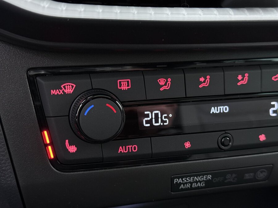 SEAT Ibiza FR Business Connect 1.0 EcoTSI 70 kW / 95 PK