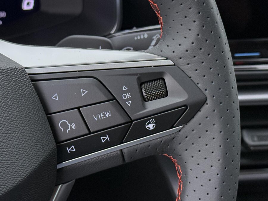 SEAT Leon Sportstourer FR Business 1.5 TSI eHybrid 150 kW / 204 PK