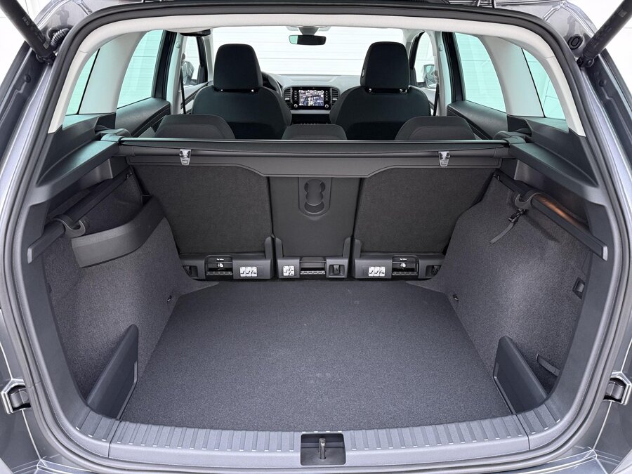 Škoda Karoq Business Edition 1.5 TSI 110 kW / 150 PK