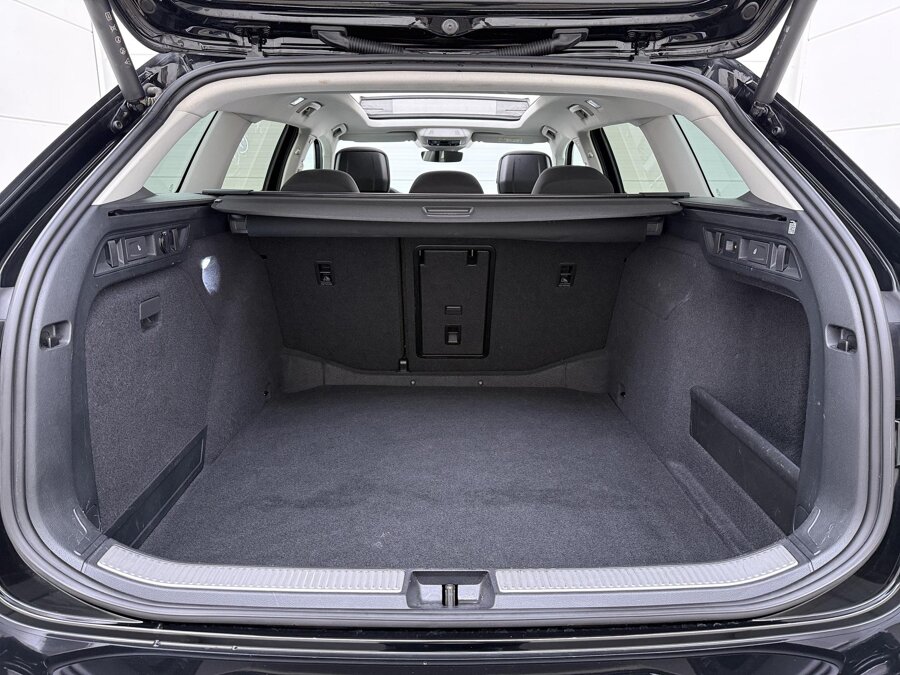 Škoda Superb Combi 1.5 TSI MHEV First Edition