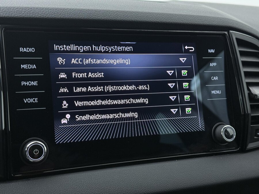 Škoda Karoq 1.5 TSI Business Edition