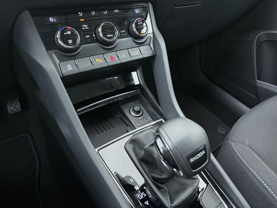 Škoda Karoq 1.5 TSI Business Edition