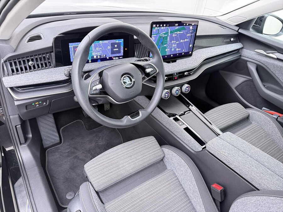 Škoda Superb Combi 1.5 TSI MHEV First Edition