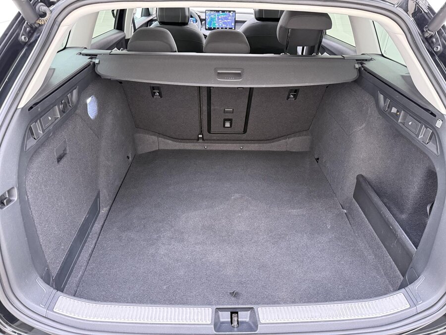 Škoda Superb Combi 1.5 TSI MHEV First Edition