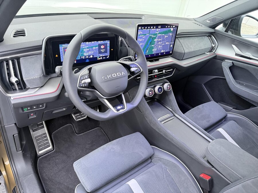 Škoda Kodiaq Sportline Business 1.5 TSI PHEV 150 kW / 204 PK
