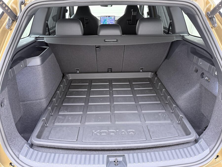 Škoda Kodiaq Sportline Business 1.5 TSI PHEV 150 kW / 204 PK