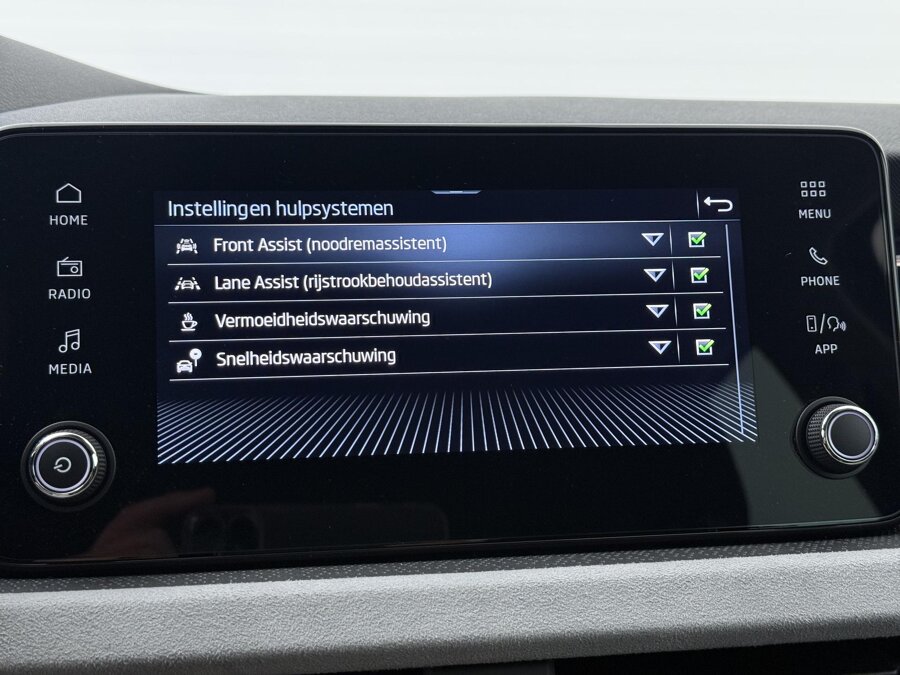 Škoda Scala Business Edition 1.0 TSI 85 kW / 115 PK