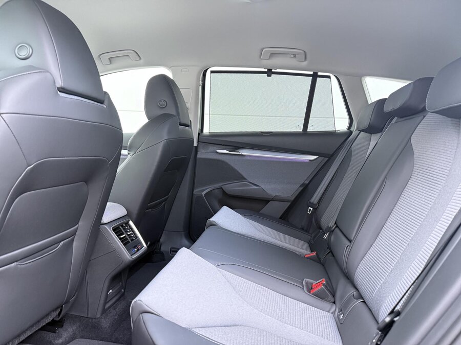 Škoda Enyaq Business Edition 210 kW / 286 PK