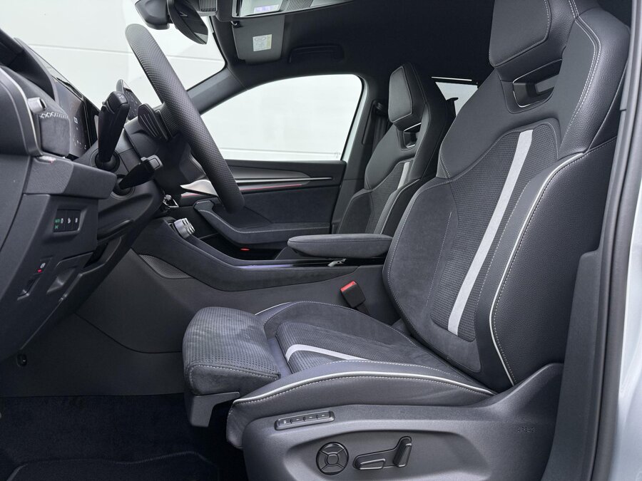 Škoda Kodiaq Sportline Business 1.5 TSI PHEV 150 kW / 204 PK