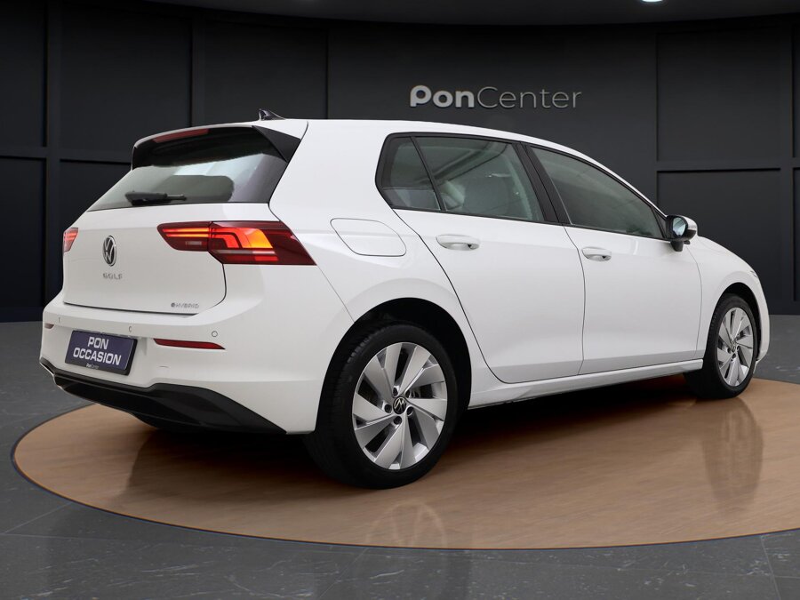 Volkswagen Golf 1.5 eHybrid Life