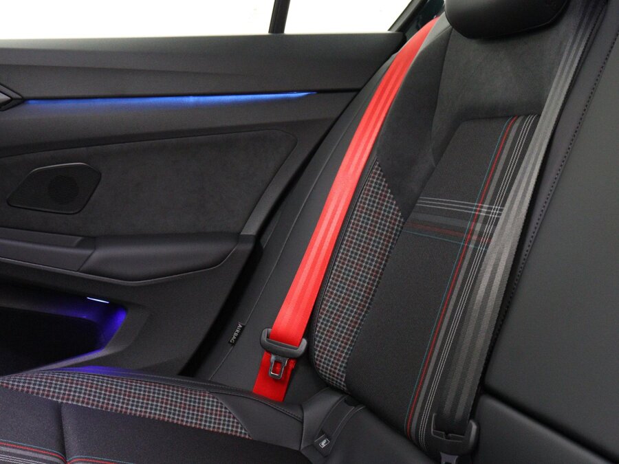 Volkswagen Golf GTI Clubsport Edition 50 2.0 TSI 239 kW / 325 PK