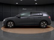 Volkswagen Golf 1.5 eTSI Life Edition