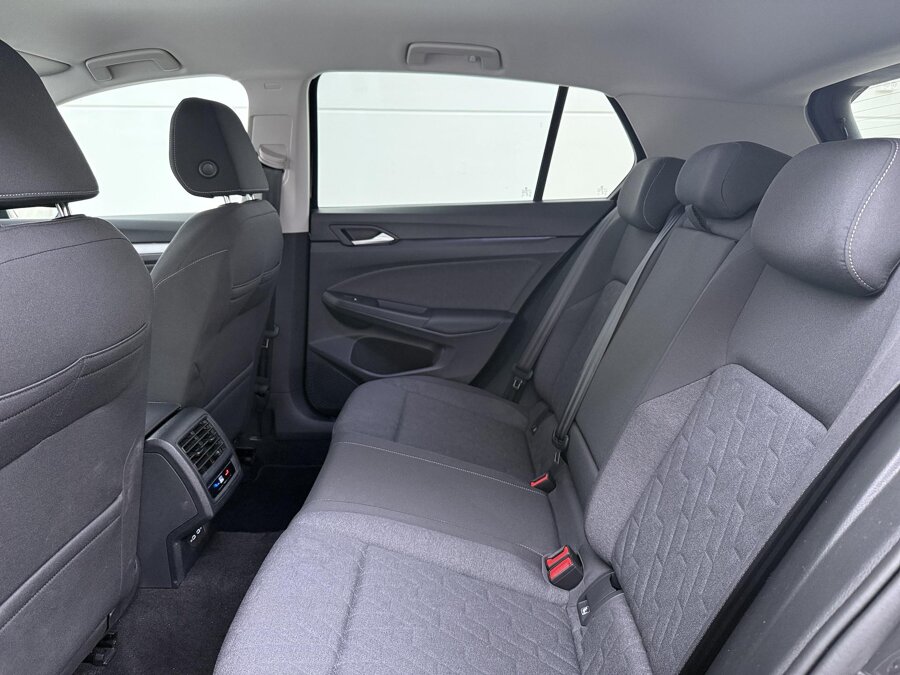 Volkswagen Golf 1.5 eHybrid Life