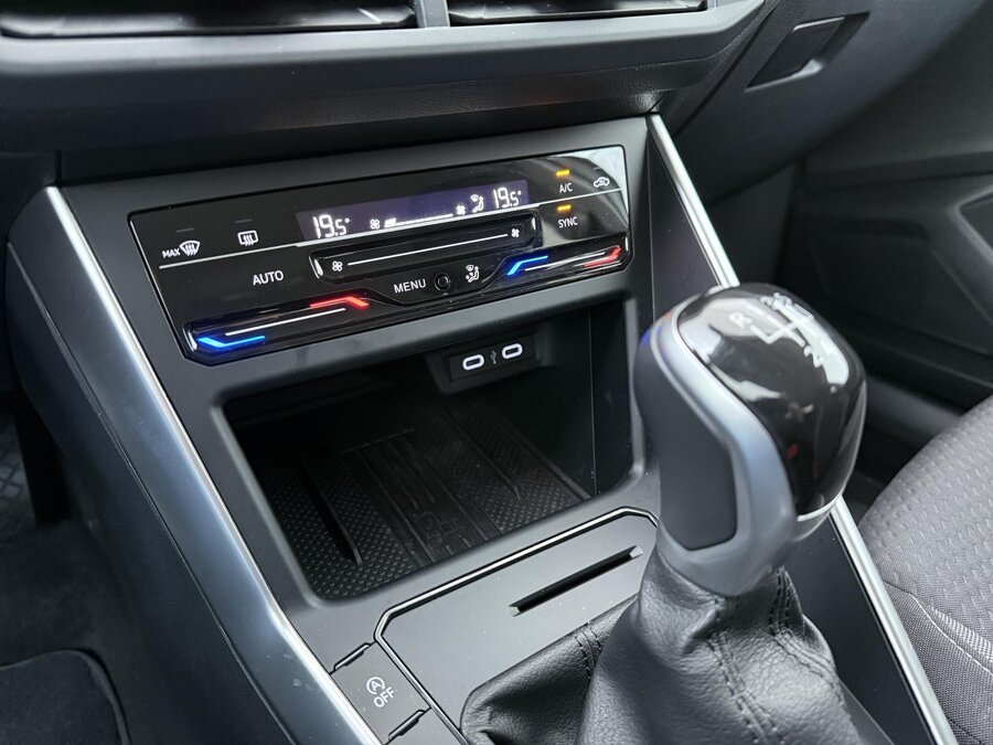 Volkswagen Polo 1.0 TSI Life Edition