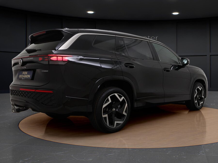 Volkswagen Tayron 1.5 eHybrid R-Line