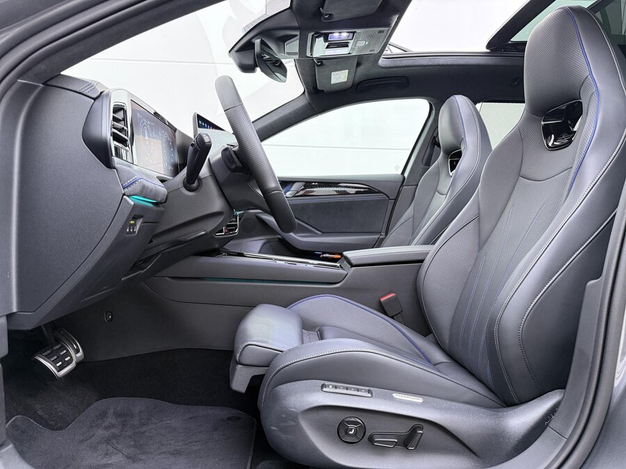 Volkswagen Passat Variant 1.5 eHybrid 272PK R-Line