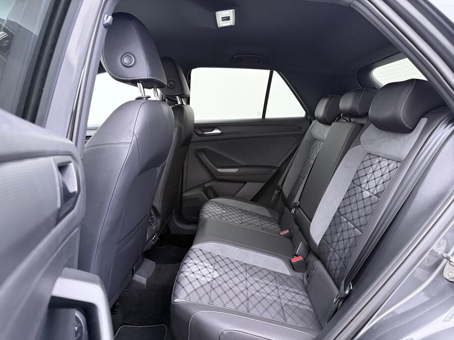 Volkswagen T-Roc 1.5 TSI R-Line