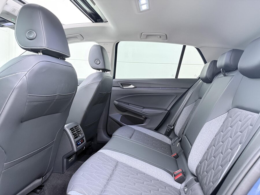 Volkswagen Golf 1.5 eHybrid Life