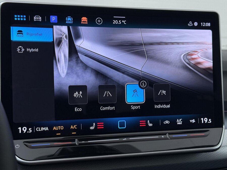 Volkswagen Golf 1.5 eHybrid Life