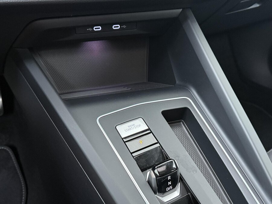 Volkswagen Golf 1.5 eHybrid Life