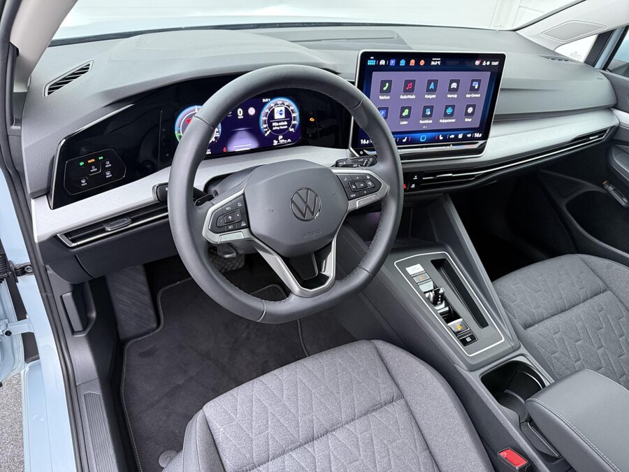 Volkswagen Golf 1.5 eHybrid Life