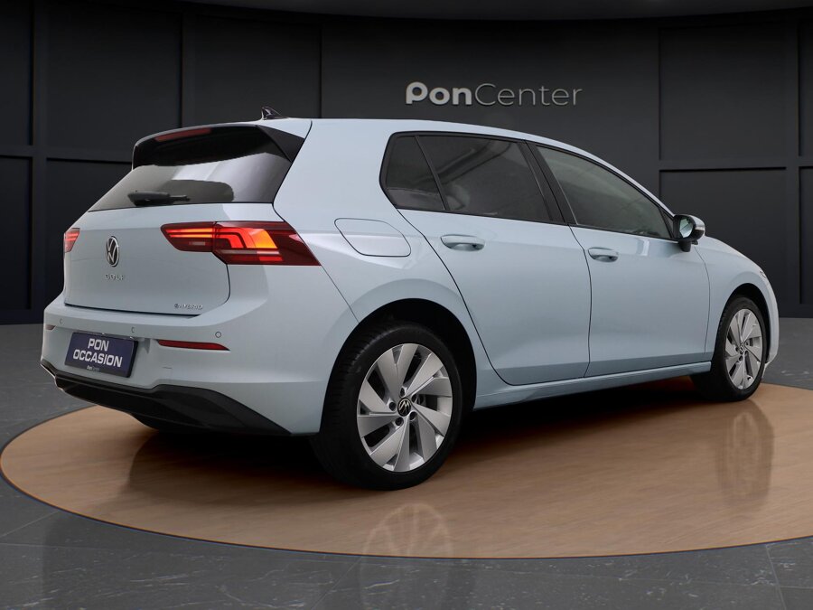 Volkswagen Golf 1.5 eHybrid Life