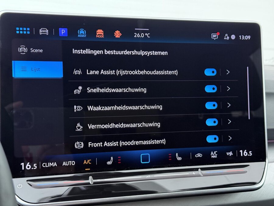 Volkswagen Golf 1.5 eHybrid Life