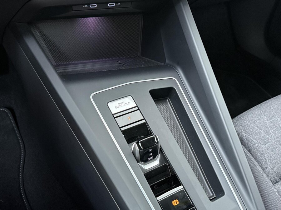 Volkswagen Golf 1.5 eHybrid Life