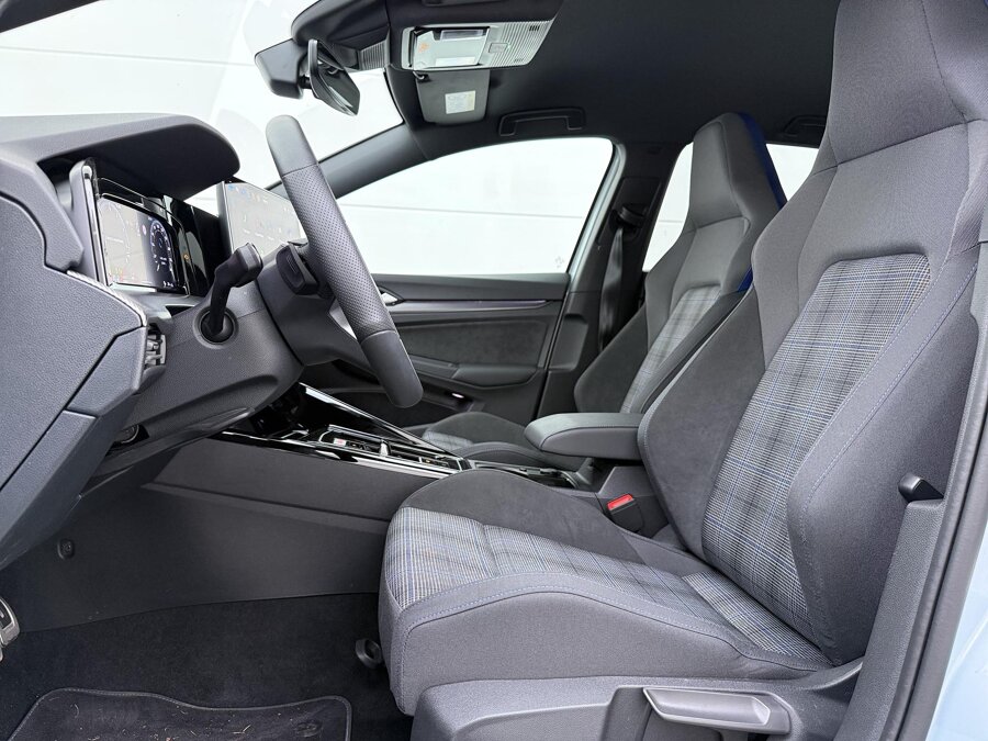 Volkswagen Golf 1.5 eHybrid GTE