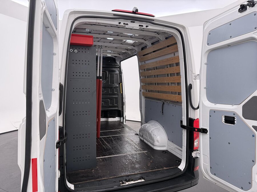 Volkswagen Bedrijfswagens Crafter 35 2.0 TDI 140 PK Aut. L3H3 Comfortline