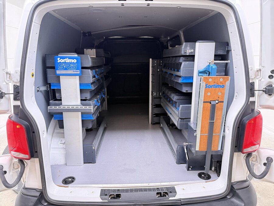 Volkswagen Bedrijfswagens Transporter 2.0 TDI 150 PK L2H1