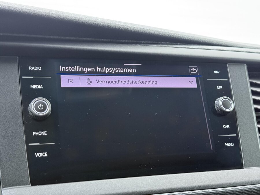Volkswagen Bedrijfswagens Transporter 2.0 TDI L2H1 28