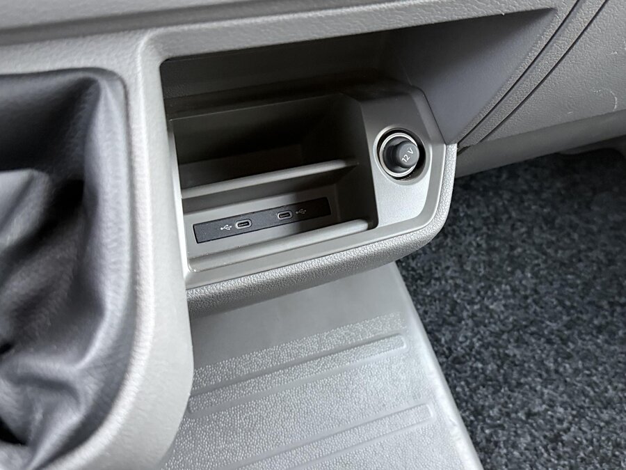 Volkswagen Bedrijfswagens Crafter 35 2.0 TDI 140 PK L3H3 Comfortline EURO VI